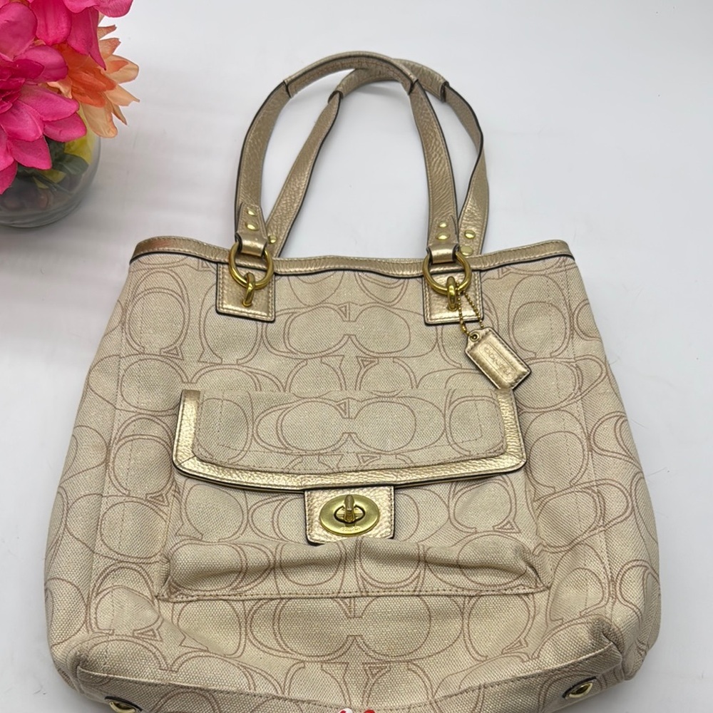 Coach Penelope Signature Linen Shoulder Bag F19266 CP7898B